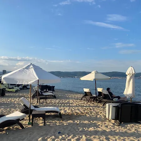 Sunny Sea Palace 502 Sunny * ساني بيتش